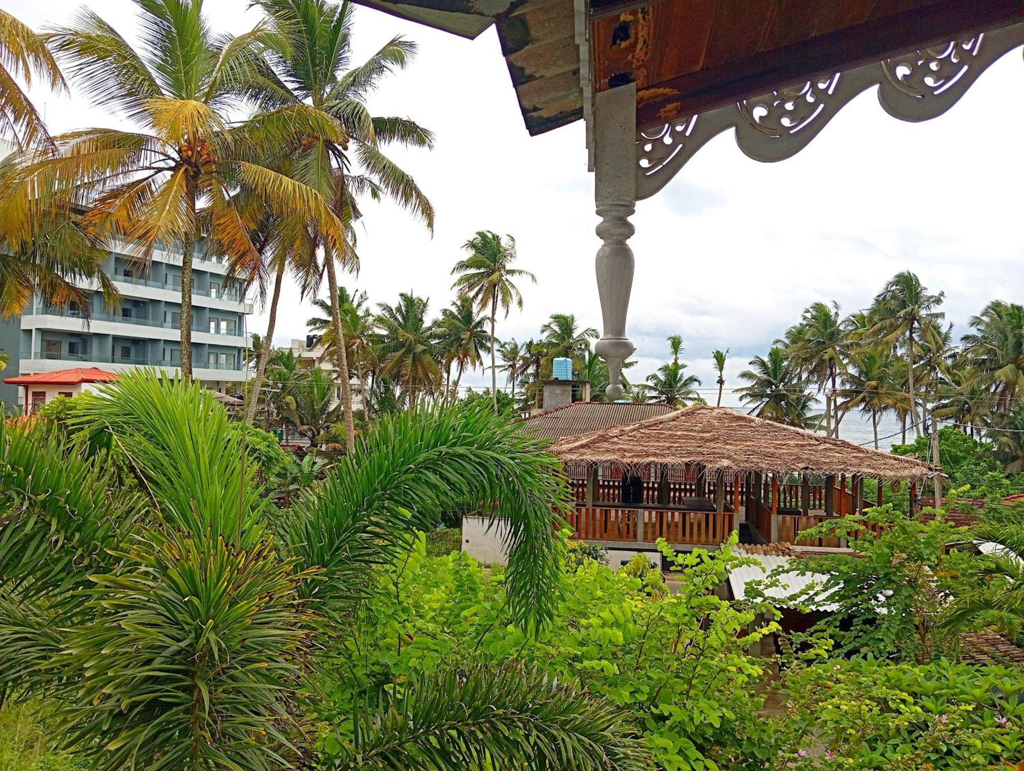 Lavender Mirissa Hotel Exterior photo